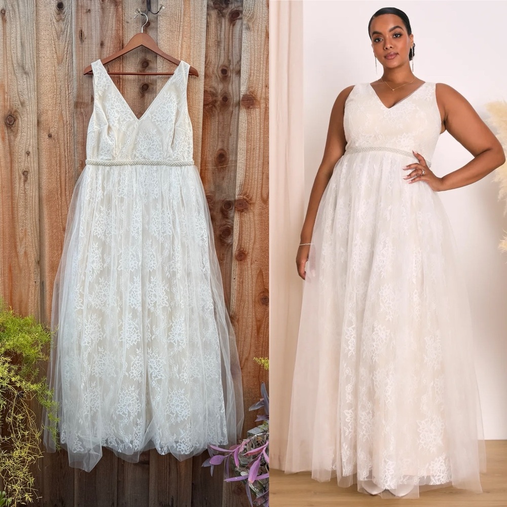 🌿 Ivory and White Lace Pearl Beaded Maxi Dress 🌿